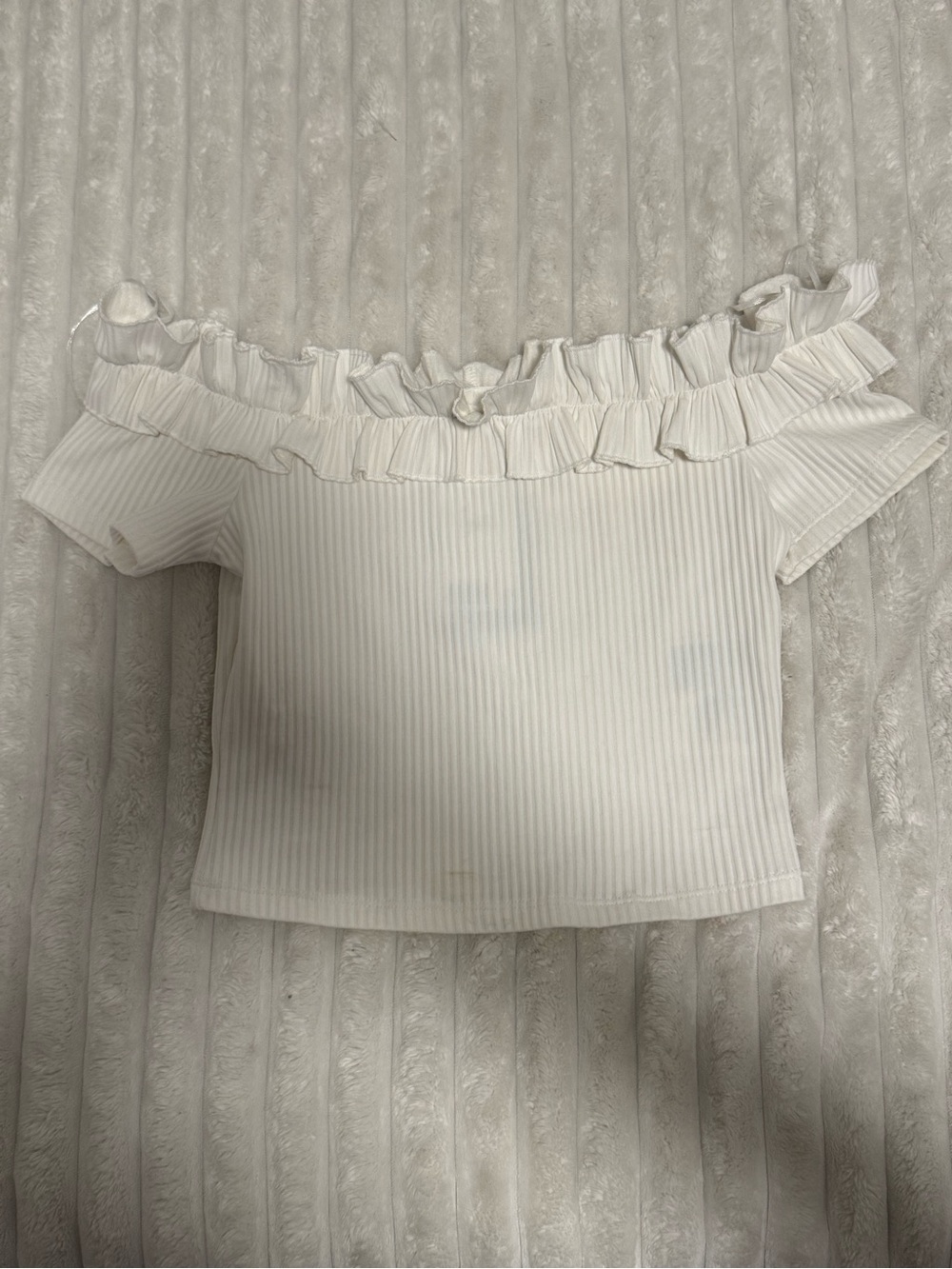 Off-Shoulder Ruffled Ribbed Top - White